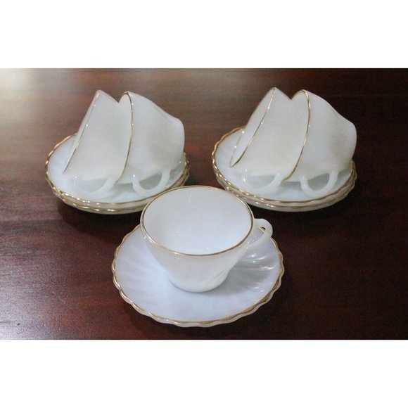 Anchor Hocking Fire King Teacup and Saucers Swirl Milk Gold Vint Glass  Set of 6 - Picture 5 of 11
